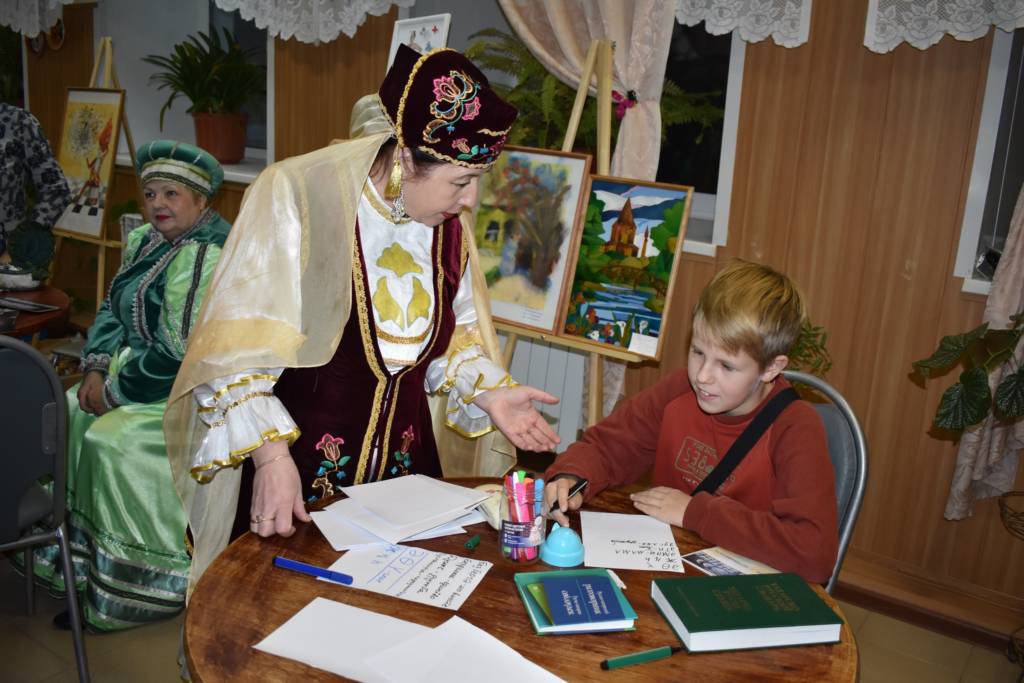Воспитанники и наставники татарских воскресных школ приняли участие во Всероссийской акции "Ночь музеев"